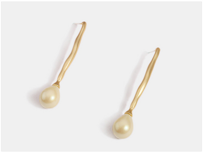 Pearl Drop Earrings - Sugar & Eddie