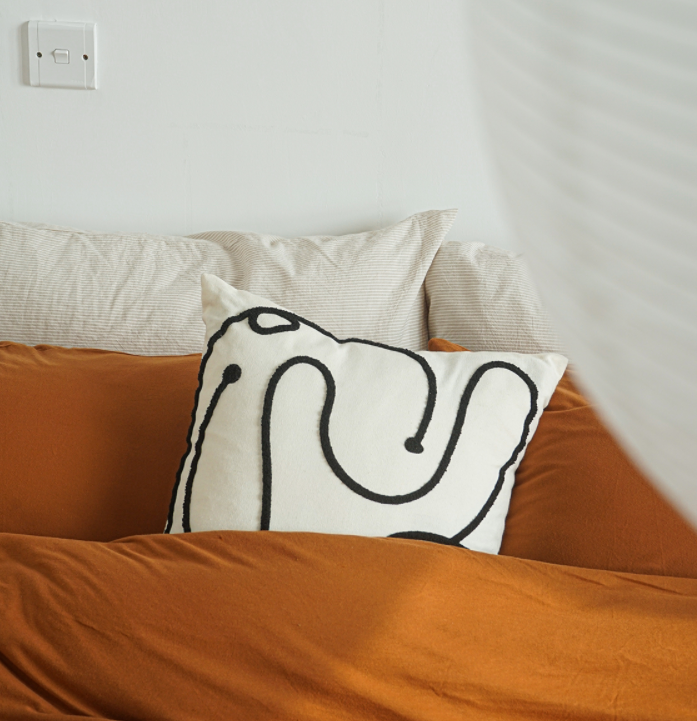 Modern Wind Pillowcase - Sugar & Eddie