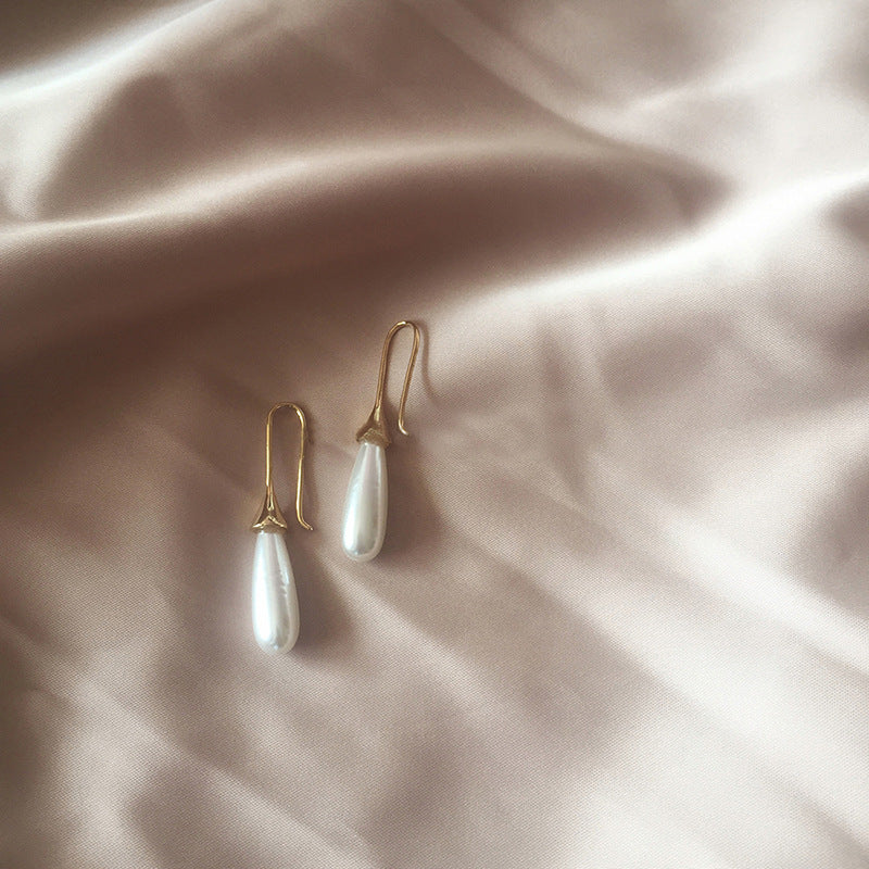 Drop Pearl Earrings - Sugar & Eddie